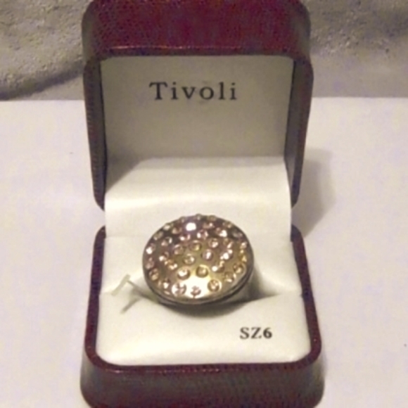 Ladies ring - Picture 2 of 9